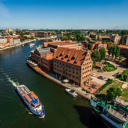 Jess Krolewski Gdansk Old Town-2