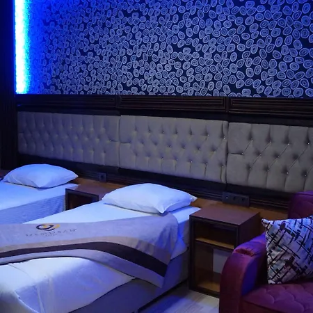 Demosan Hotel Hilden-3