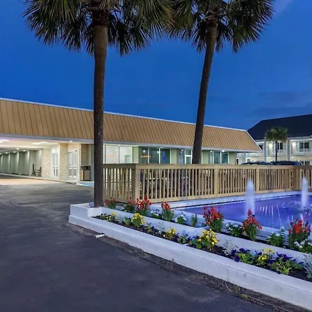 Baymont By Wyndham Pawleys Island-3
