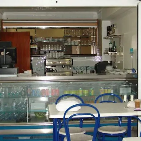 Hotel Adelaide-3
