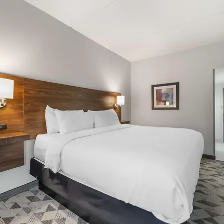 Best Western Plus Harrisonburg-2