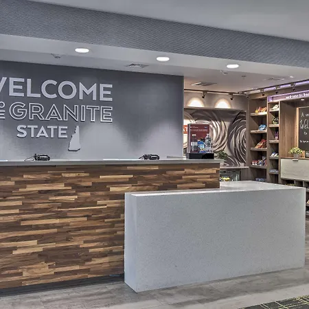 Hampton Inn & Suites Keene-2
