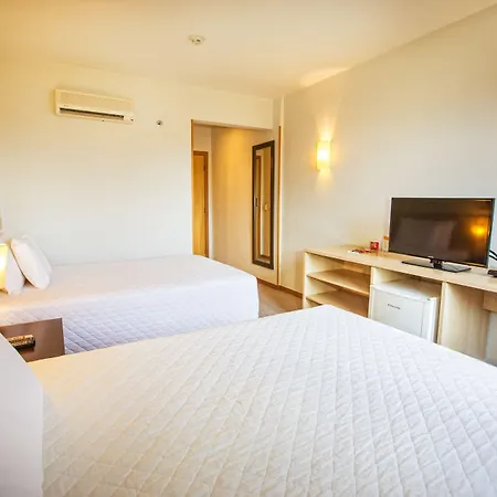 Hotel Campo Largo Express-2