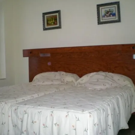 Hostal Moncloa-3