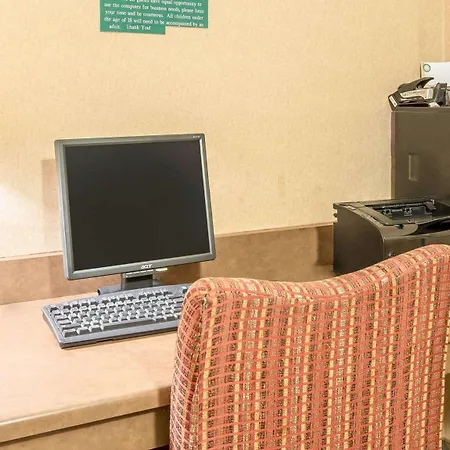 Quality Inn & Suites Casper Near Event Center-2