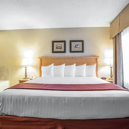 Quality Inn & Suites Casper Near Event Center-3