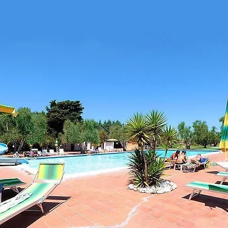 Villaggio Camping Parco Degli Ulivi-2