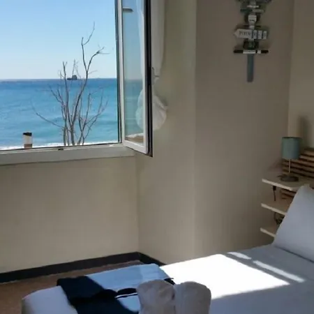 Luna Rooms-2