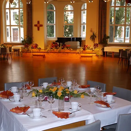 Pension zur Wartburg-3