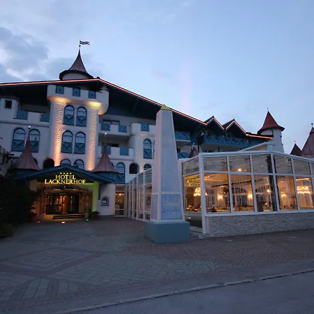 Schlosshotel Lacknerhof-2