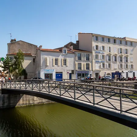 Hôtel La Tour de Nesle La Rochelle Vieux Port-2