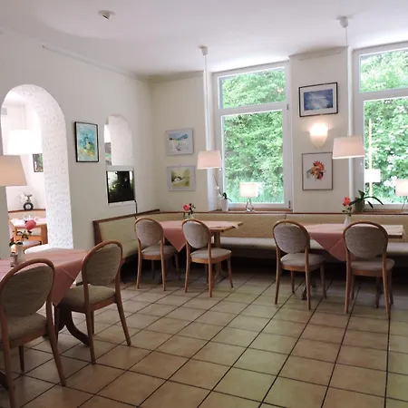 Hotel Bergische Schweiz-2