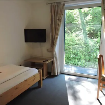 Hotel Bergische Schweiz-3