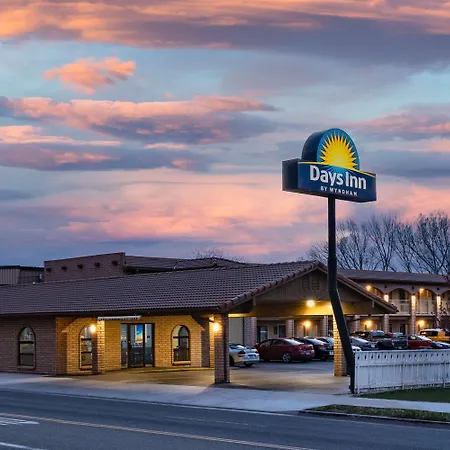 Days Inn By Wyndham Winnemucca-2