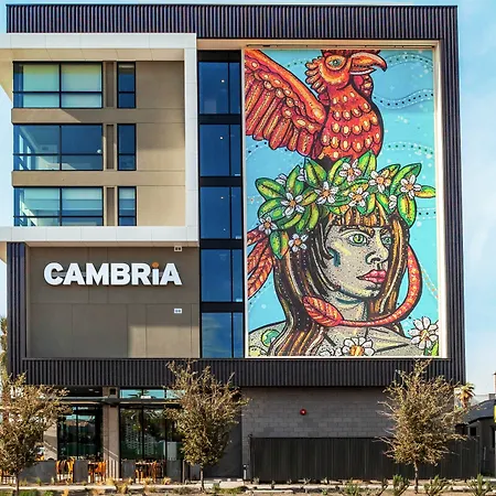 Cambria Downtown Phoenix Convention & Airport Hotel-2