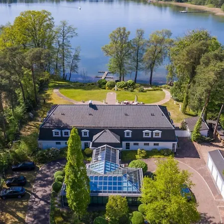 Nook Lakehouse-3