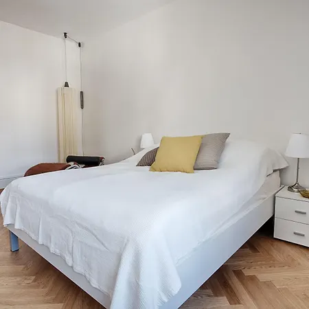 Am Pavillon Bed & Kitchen-2