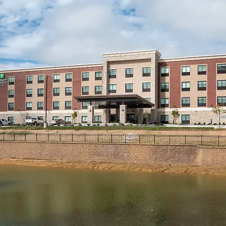 Holiday Inn Express & Suites - Wentzville St Louis West By Ihg-3