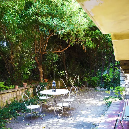 Chambres D'Hotes Avignon-3