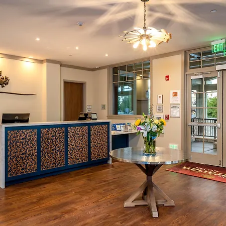 The Agrarian Hotel; Best Western Signature Collection-2