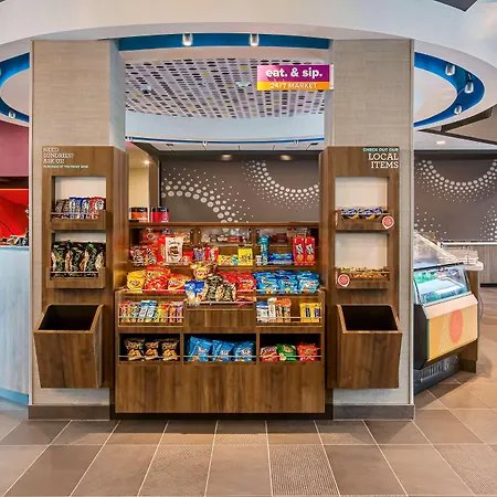 Tru By Hilton Clarksville-3