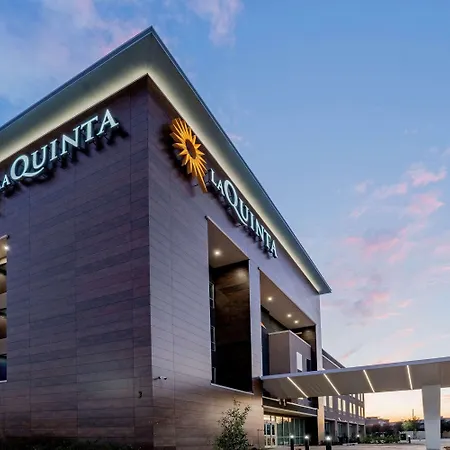 La Quinta Inn & Suites Katy-Mills By Wyndham Katy-2
