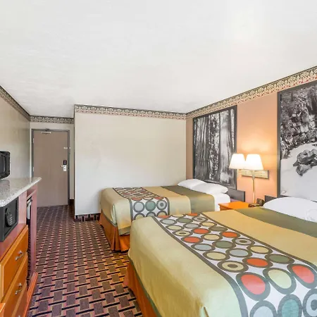 Super 8 By Wyndham Grants Pass-3