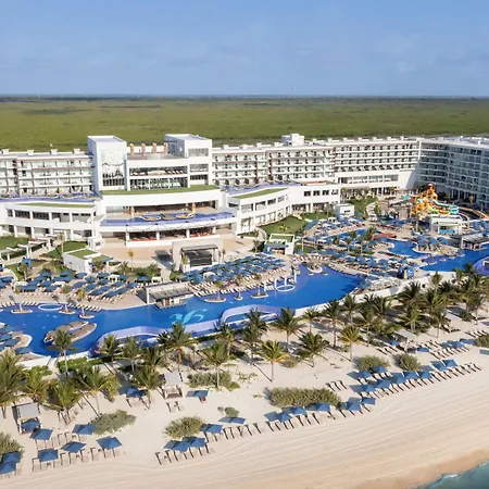 Royalton Splash Riviera Cancun, An Autograph Collection All-Inclusive Resort-2