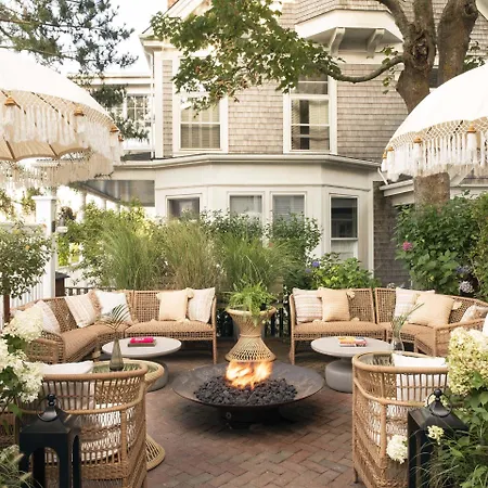 Life House, Nantucket-3