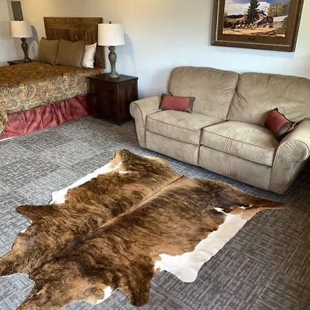 406 Lodge At Yellowstone-2