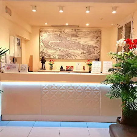 Hotel Laguna Residence-2