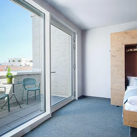 Riku Hotel Goeppingen-3