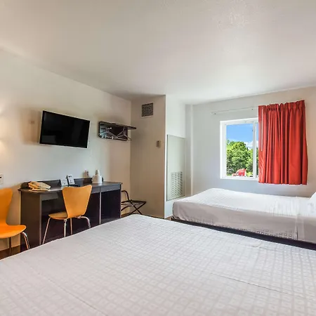 Americas Best Value Inn-Knoxville East-2