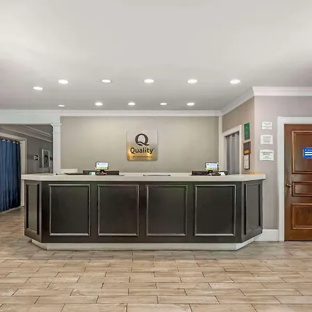 Quality Inn & Suites Santee I-95-2
