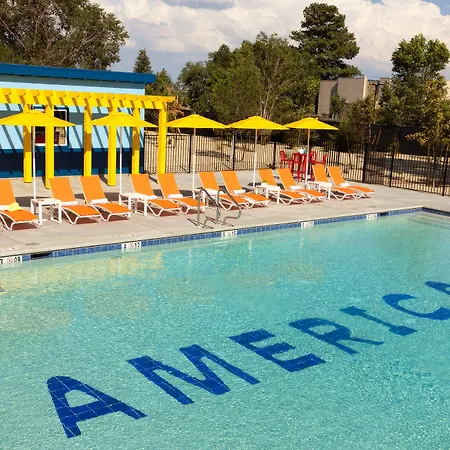 Americana Motor Hotel-2