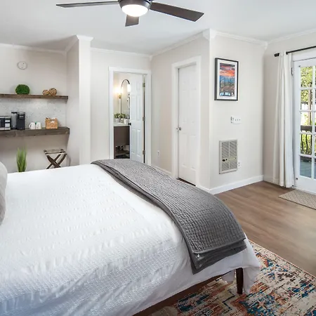 The Victorian Inn Blowing Rock-2