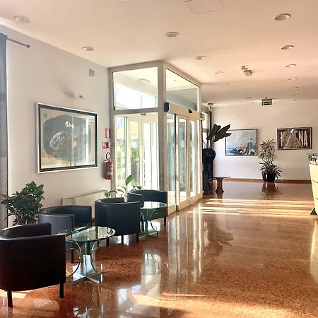 Hotel Riverside-3