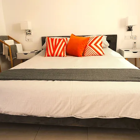 Casa Rainbow - Boutique Bed & Breakfast (Adults Only)-3