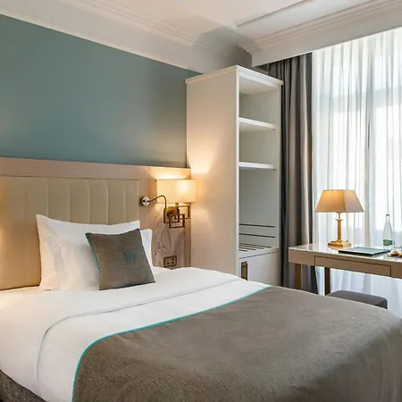 Grand Hotel Suisse Majestic, Autograph Collection-3