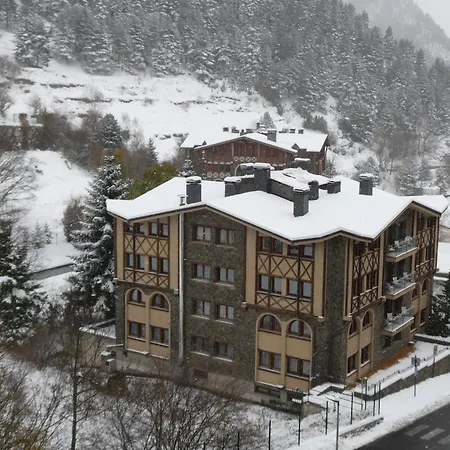 Hotel Xalet Verdu-2