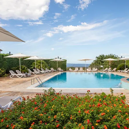 Lu'Hotel Porto Pino-3