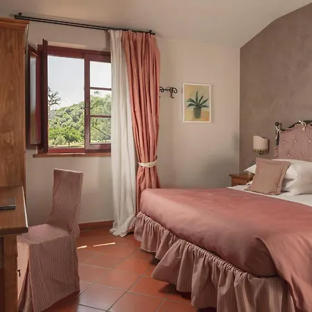 Hotel&Restaurant Casolare Le Terre Rosse-3