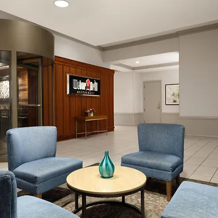 Hilton Garden Inn Chicago Downtown/Magnificent Mile-3