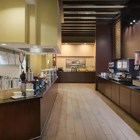 Embassy Suites By Hilton Detroit Troy Auburn Hills-3