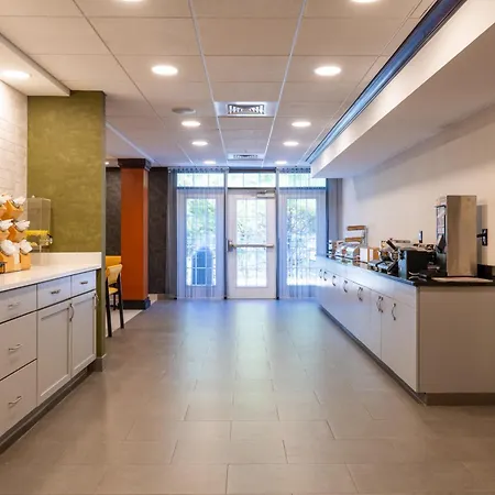 Fairfield Inn & Suites Hooksett-3