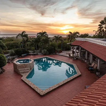Goood Resort-3
