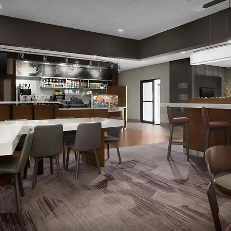 Courtyard By Marriott Dallas Dfw Airport North/Irving-3