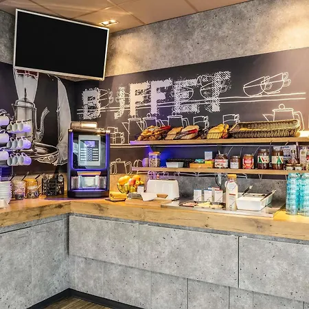 ibis budget Compiègne Centre-Ville-3