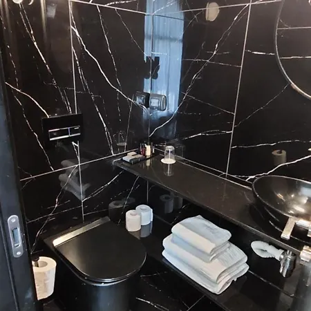Joseph Hotel TLV-2