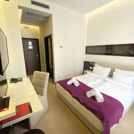 Theater Hotel Belgrade-3